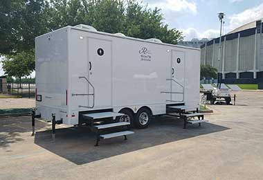 Rent Eight-Stall Restroom Trailers in East Texas